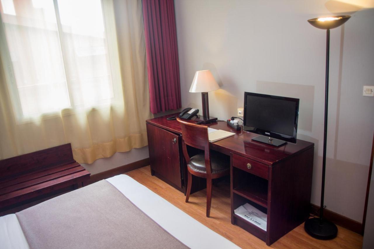 Hôtel Colbert - Spa&Casino Antananarivo Buitenkant foto