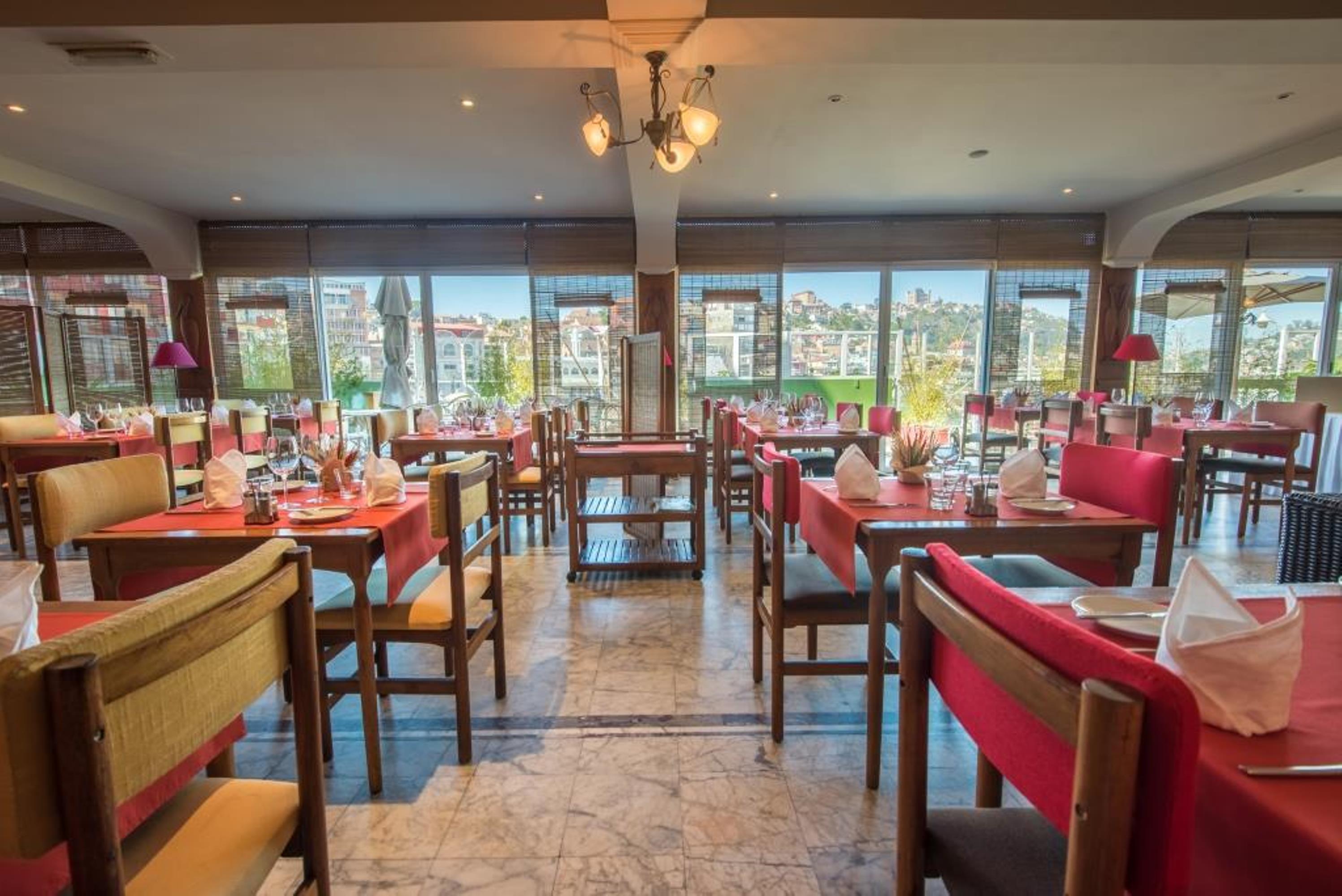 Hôtel Colbert - Spa&Casino Antananarivo Buitenkant foto