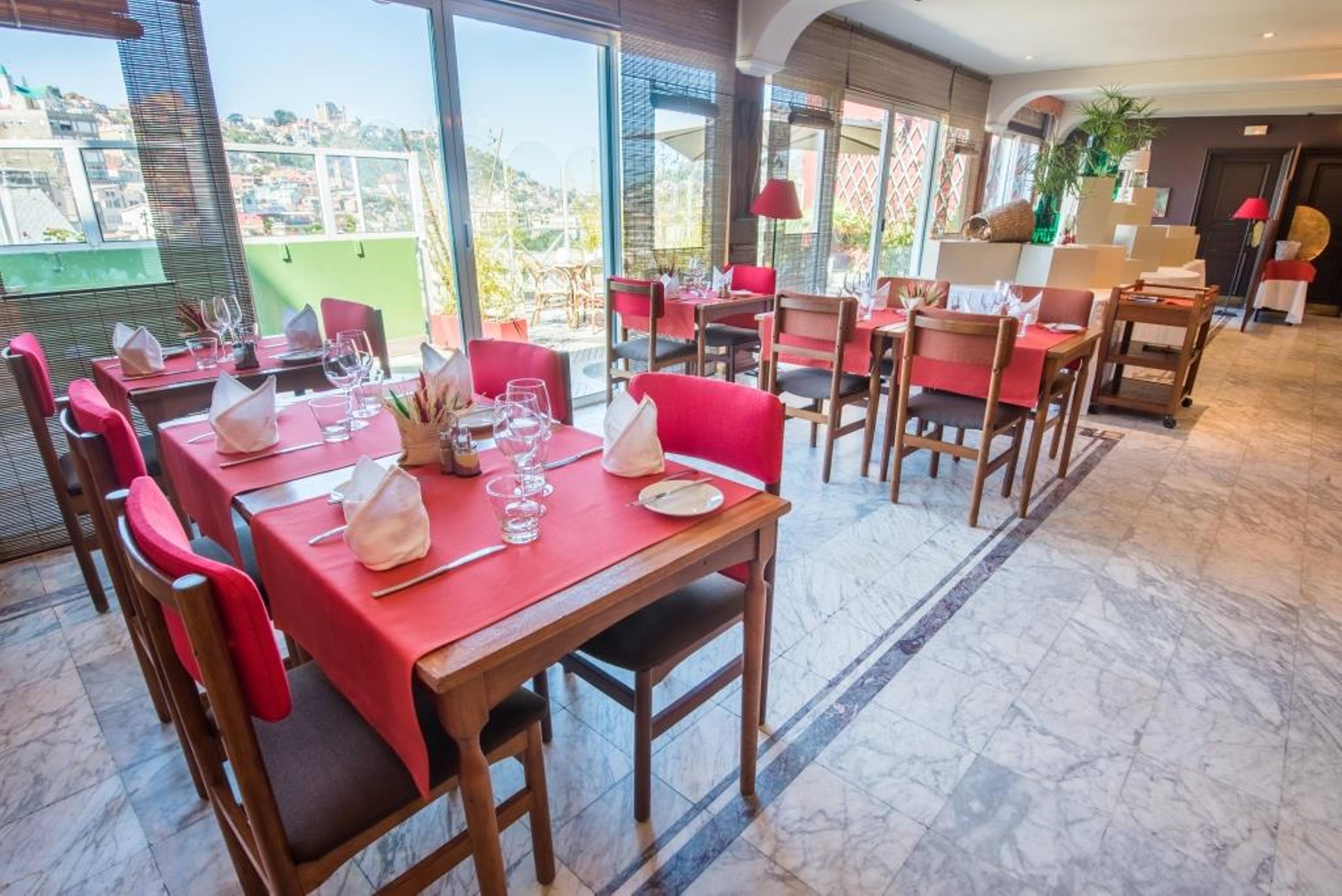 Hôtel Colbert - Spa&Casino Antananarivo Buitenkant foto